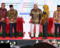 Paparkan Strategi Pertumbuhan Ekonomi Daerah, LaNyalla Ingatkan Tugas Sejati Gubernur
