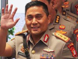 Di Tengah Pemeriksaan Firli Bahuri, Kapolda Metro Jaya Datangi Bareskrim Polri