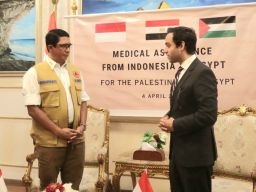 Bantuan Kemanusiaan untuk Palestina Tiba di Mesir