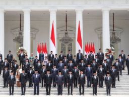 Jelang Reshuffle Kabinet, Prabowo Ditantang Copot Menteri Titipan Jokowi