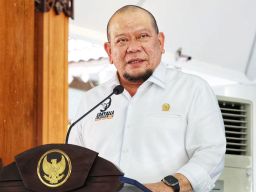 Dipilih Secara Demokratis