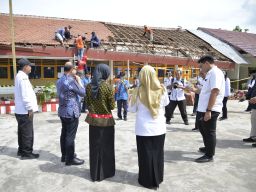 Respons Cepat Kadisdik Jatim, Aries Dampingi Wali Kota Kediri Tinjau SMAN 3 Terdampak Pohon Tumbang