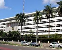 Peringatan Keras Kajagung Pada Oknum Jaksa yang Bermain Proyek