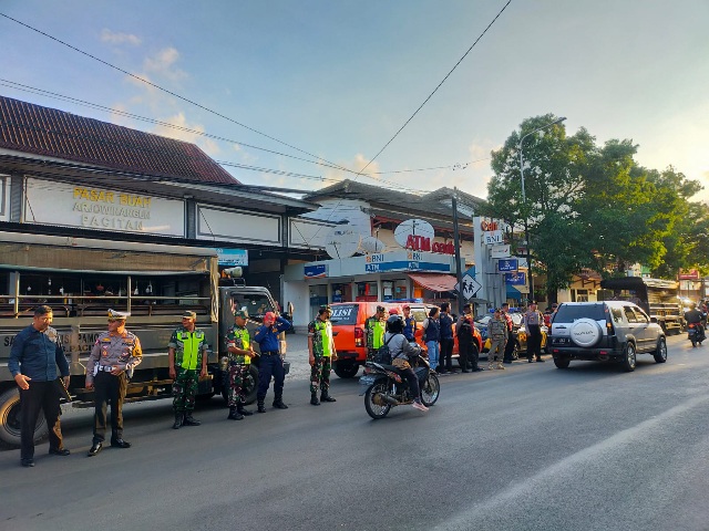Kapolres Pacitan Apresiasi Masyarakat Kegiatan Suroan Aman dan Tertib