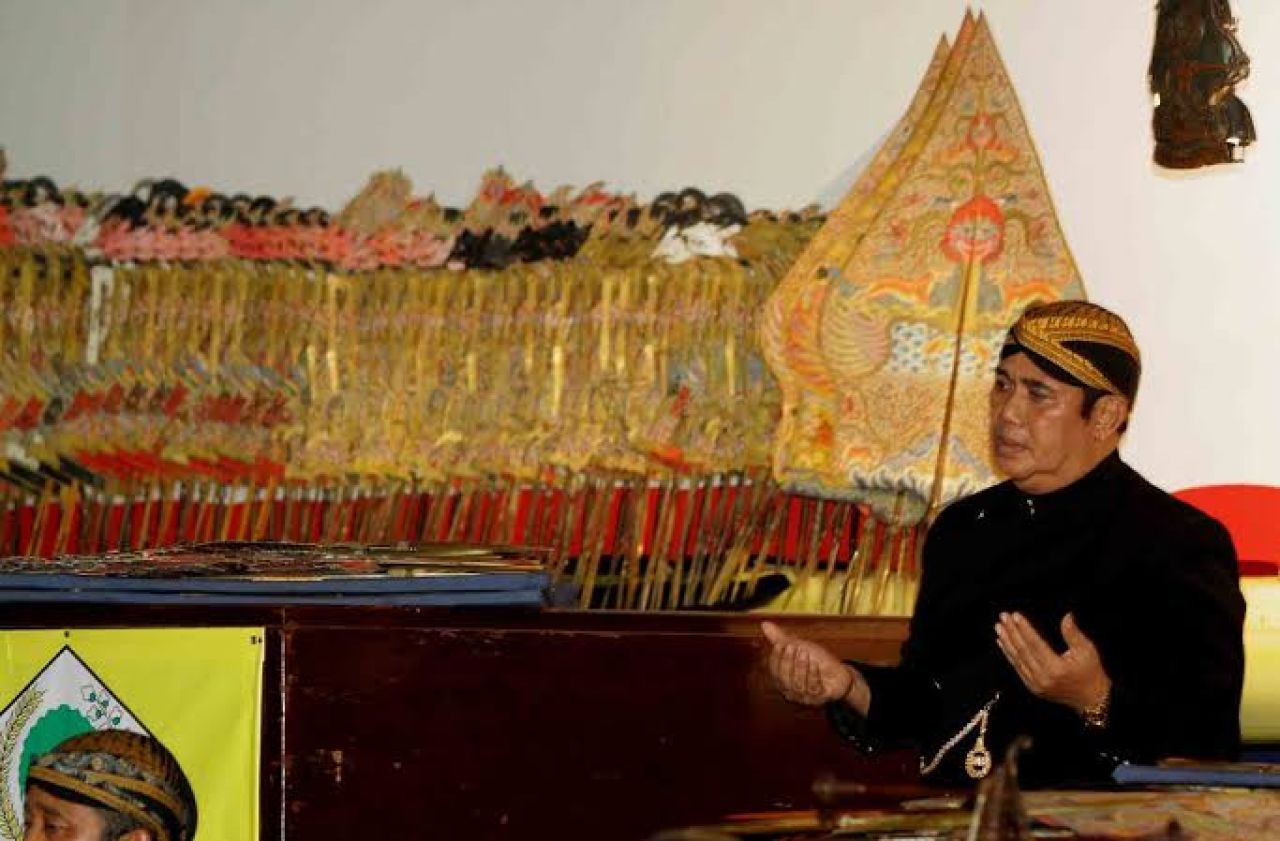 Dalang Ki Anom Suroto Gabung Timnas AMIN 