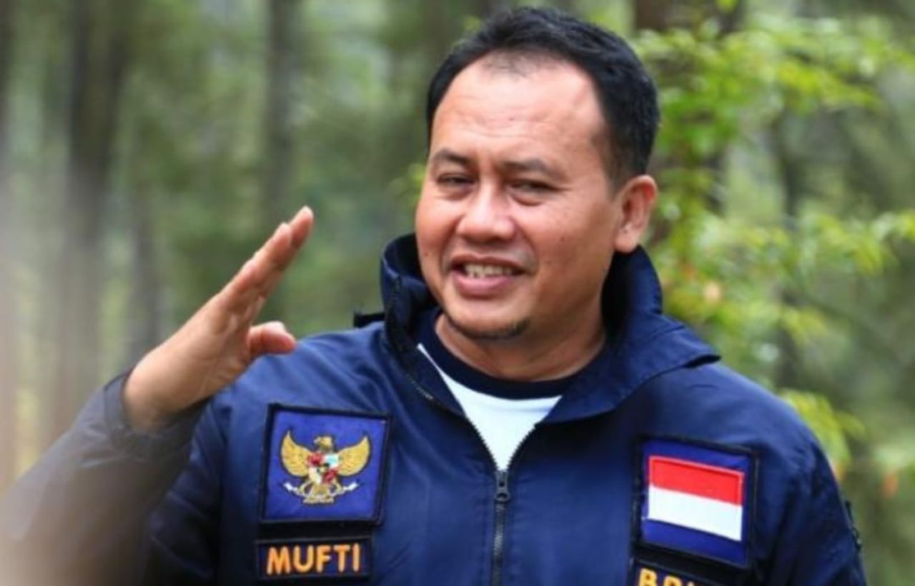 Direktur Lembaga Survei Regional (LeSuRe) M.Mufti Mubarok