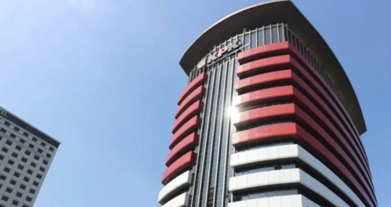 KPK Didesak Segera Periksa Menteri Investasi dan Kepala BPKM