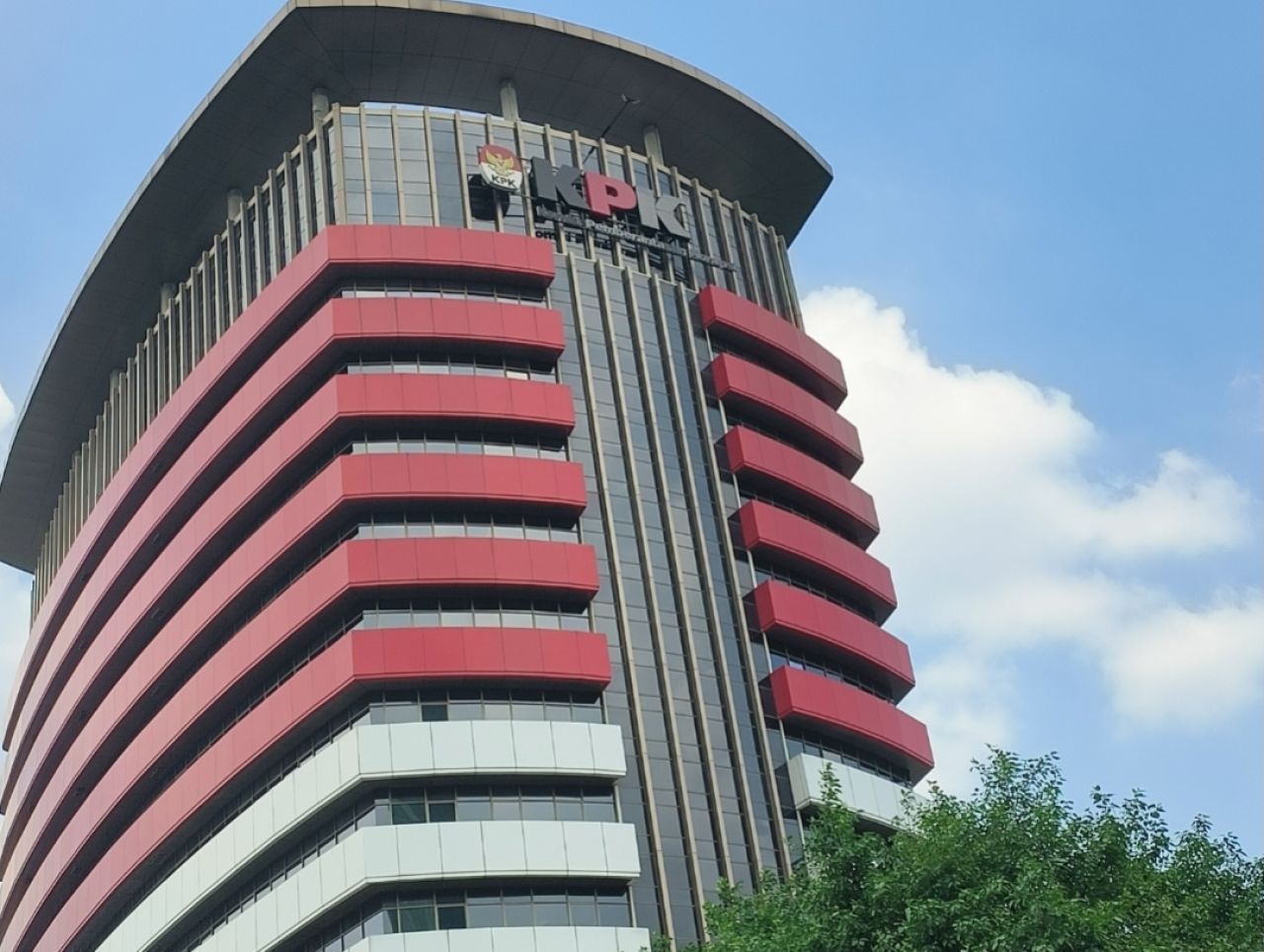 KPK Dituding Tengah Mencicil Keadilan dalam Kasus Korupsi Kuota Haji