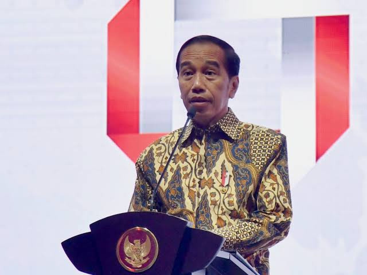 Jelang Akhir Jabatan, Jokowi Ciptakan Musuh Politik