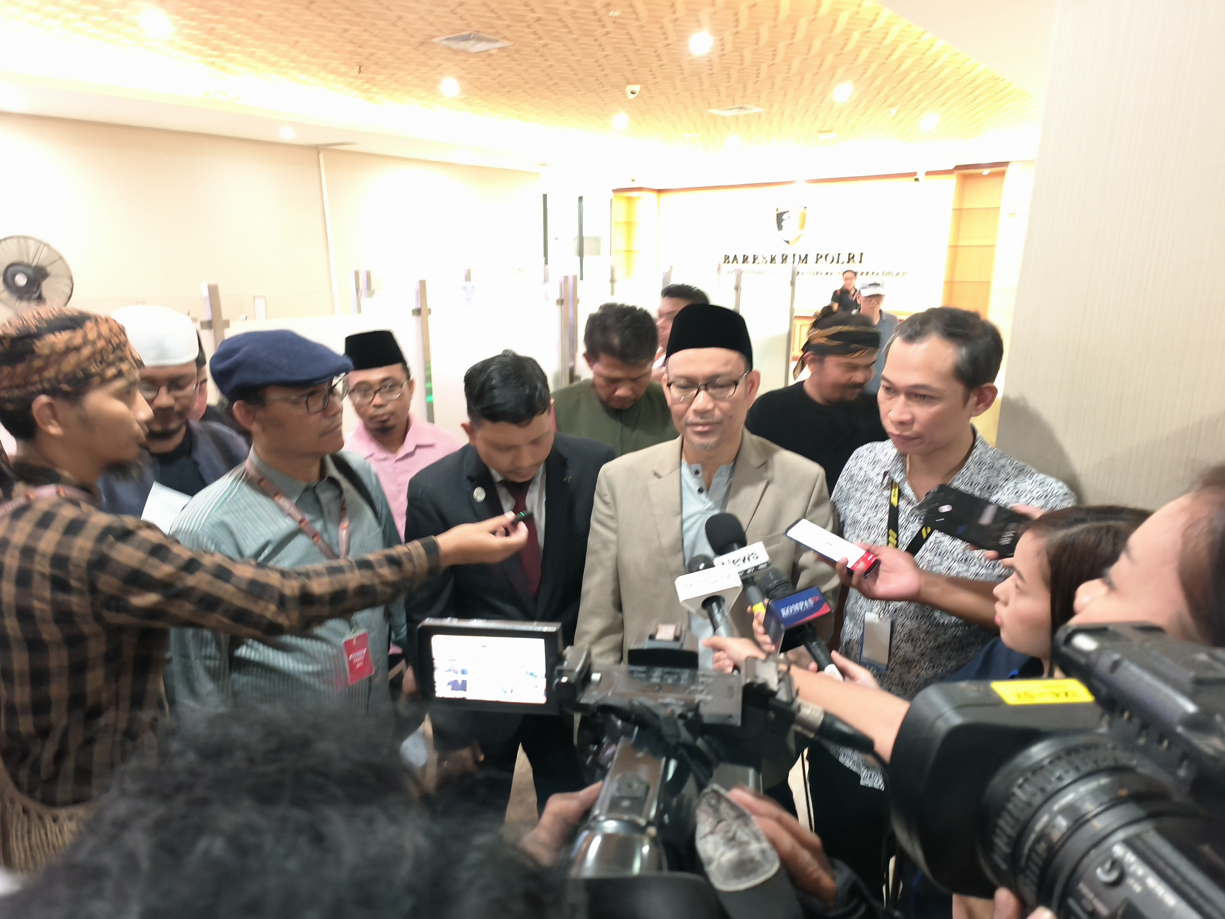 Korban Islam Jamaah Laporkan Mantan Pemimpinnya Ke Bareskrim 
